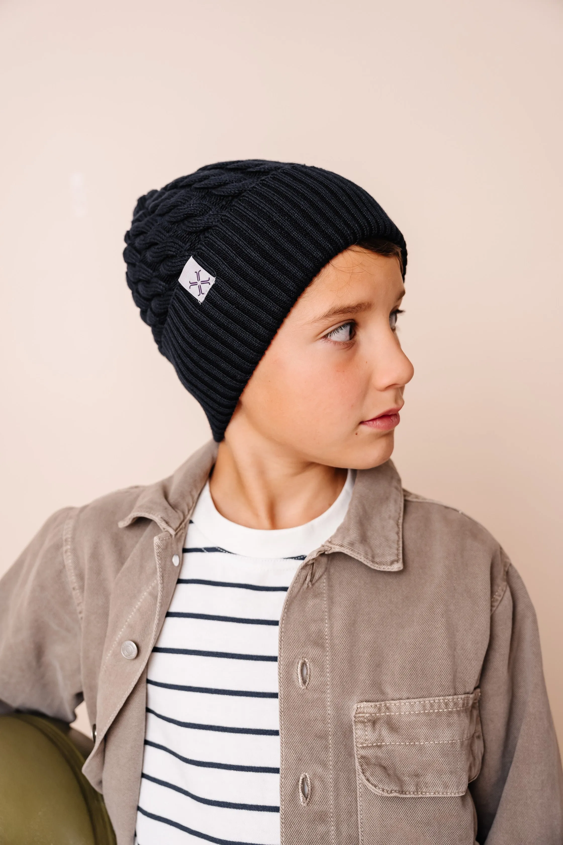 beanie cable knit cuffed  - navy