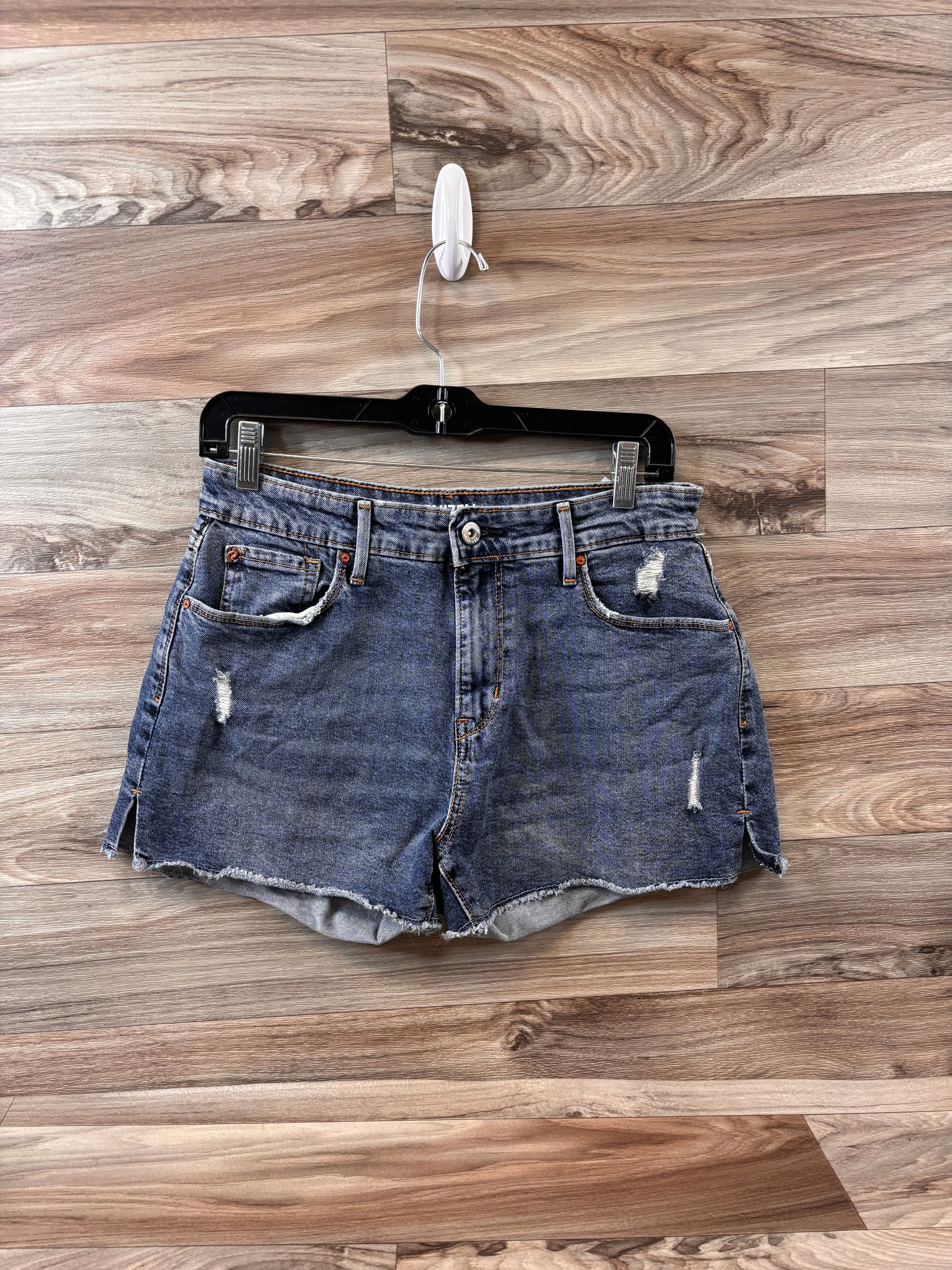 Blue Denim Shorts Levis, Size 6