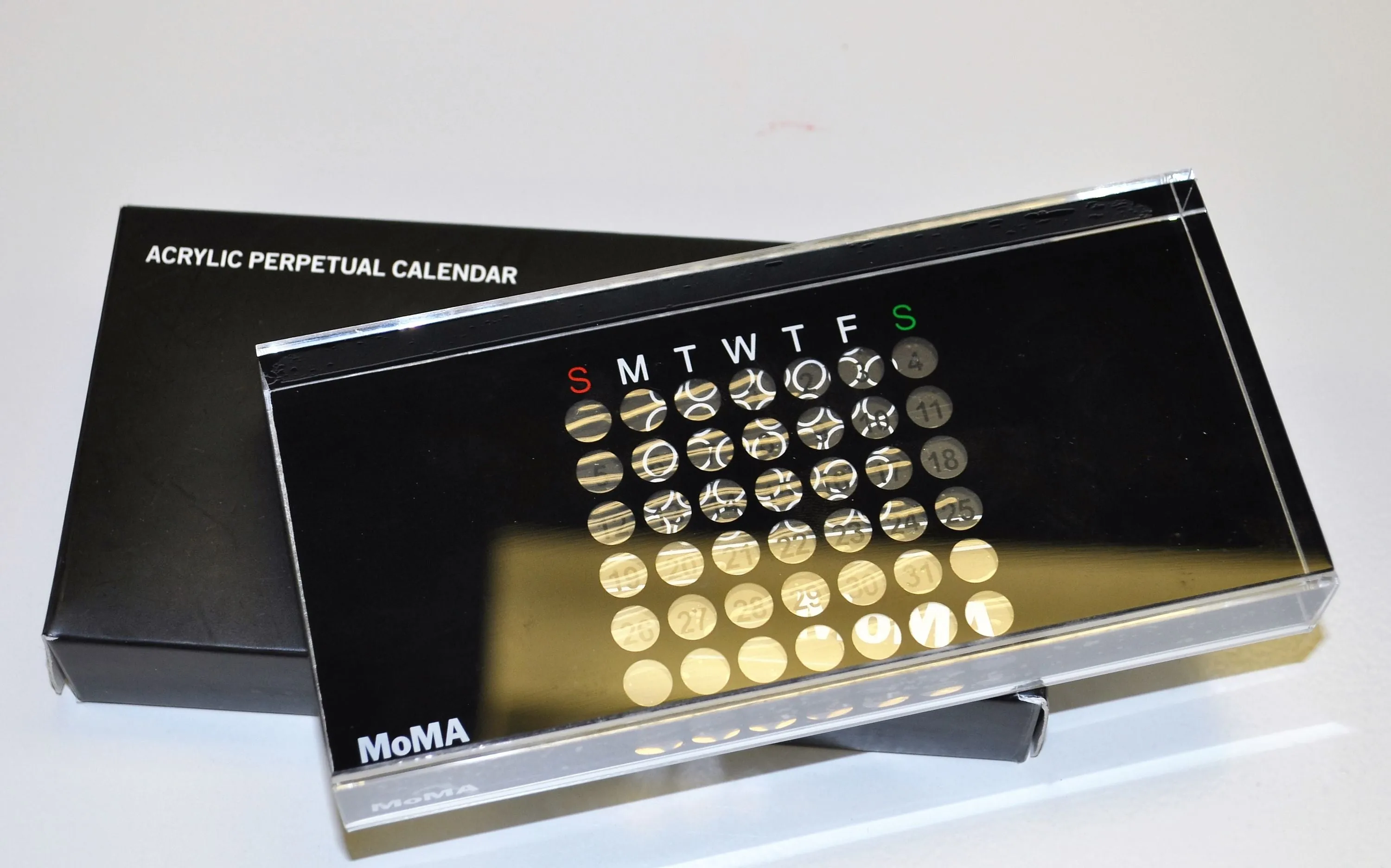 BRANDED PERPETUAL CALENDAR