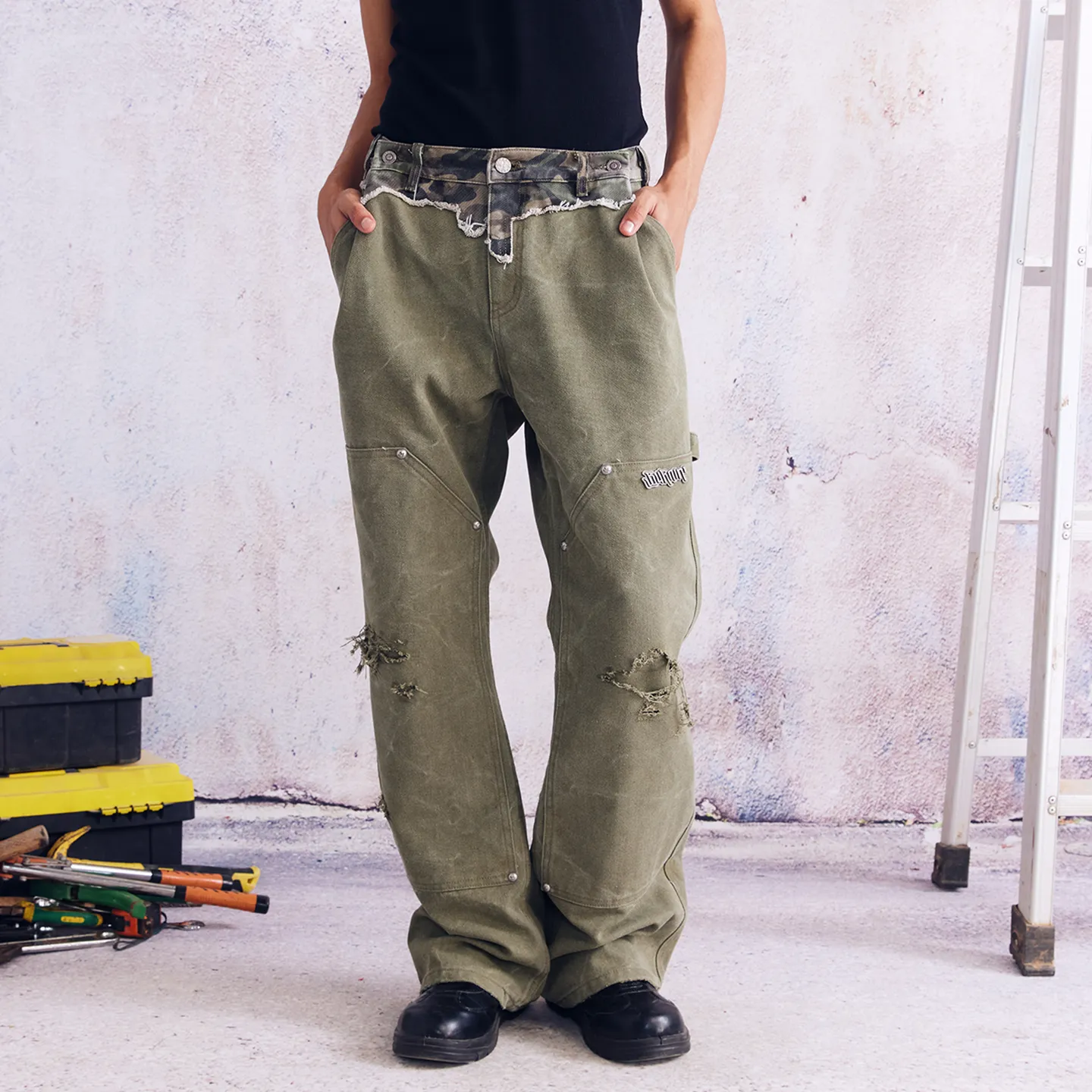 BURNIN* "Burnin for People" camouflage stitching ripped logging pants