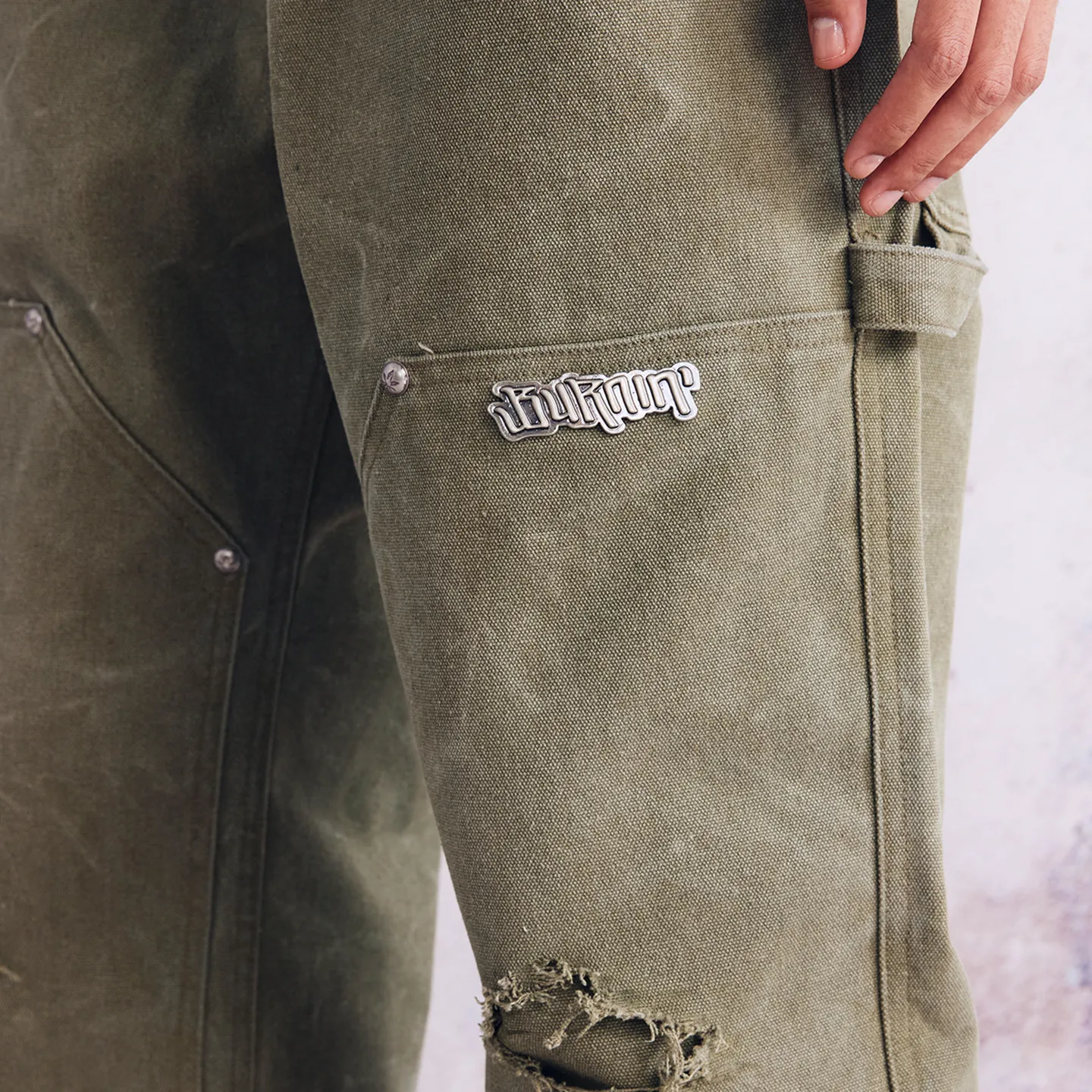 BURNIN* "Burnin for People" camouflage stitching ripped logging pants