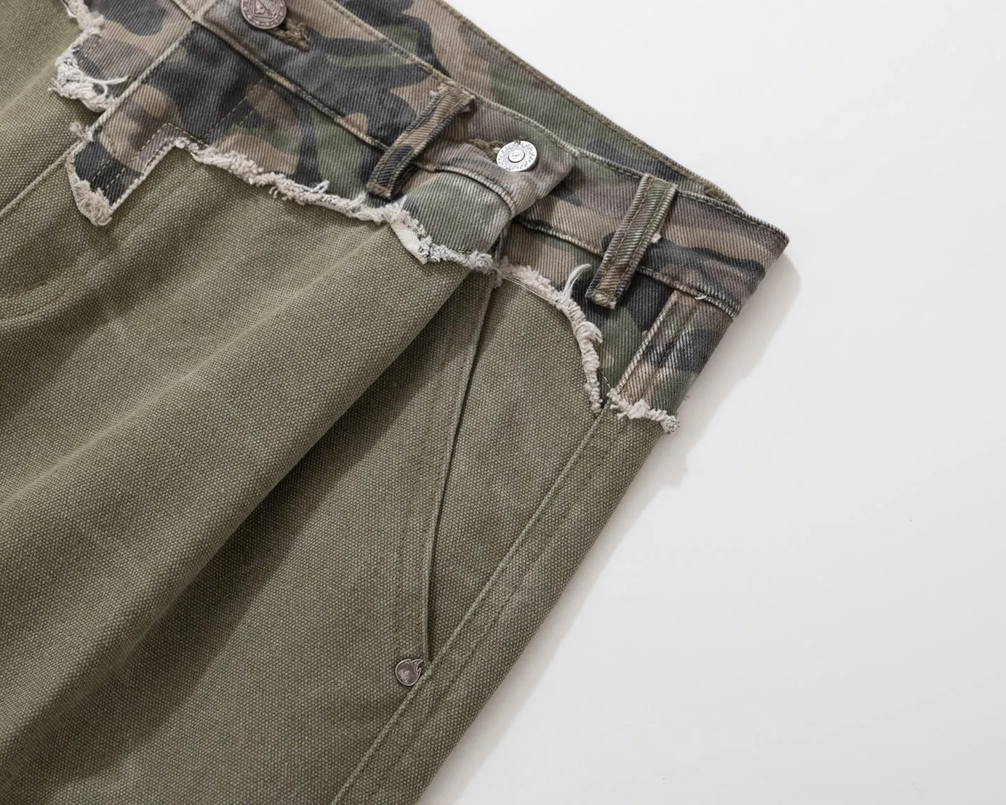 BURNIN* "Burnin for People" camouflage stitching ripped logging pants