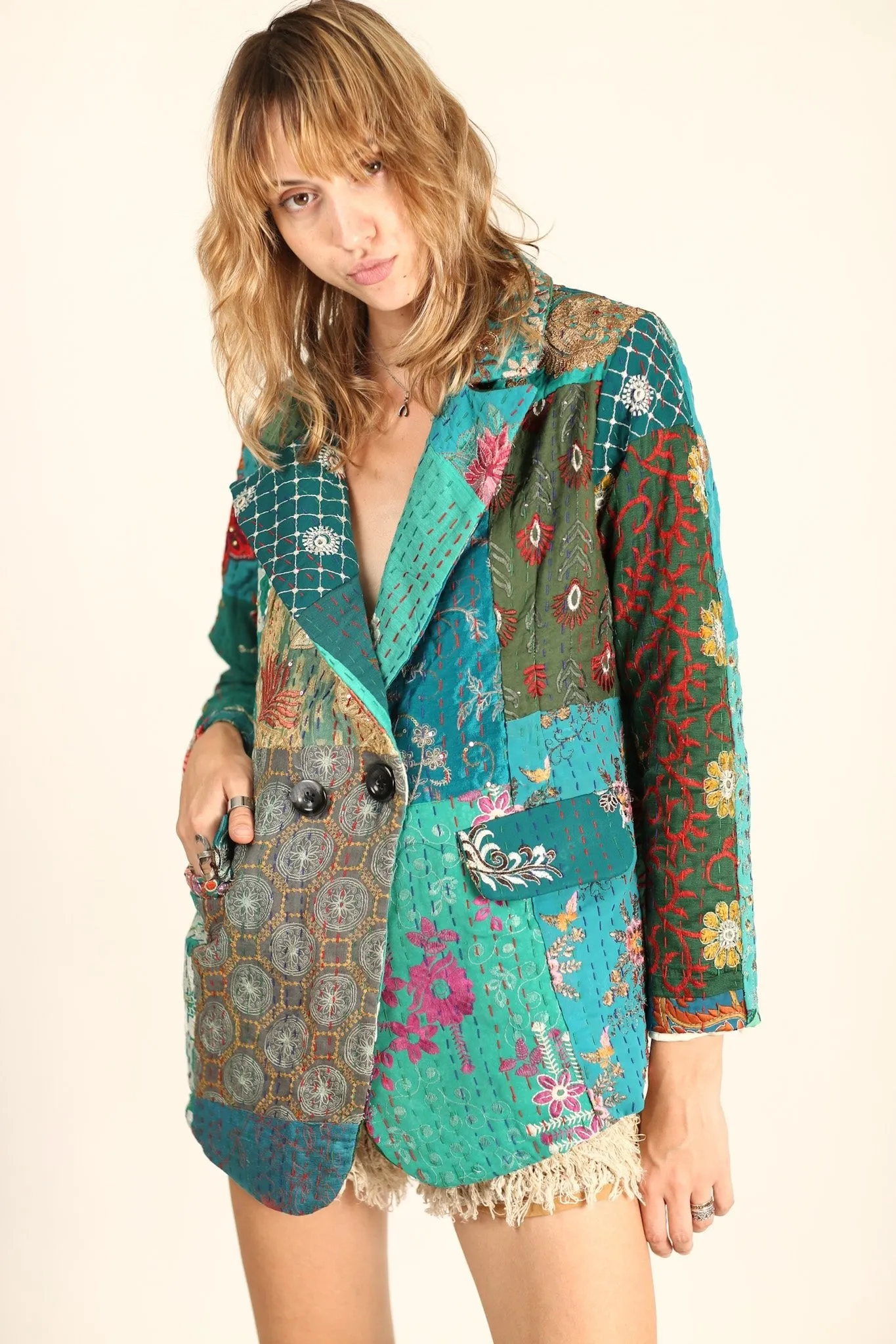 EMBROIDERED PATCHWORK JACKET PENNY