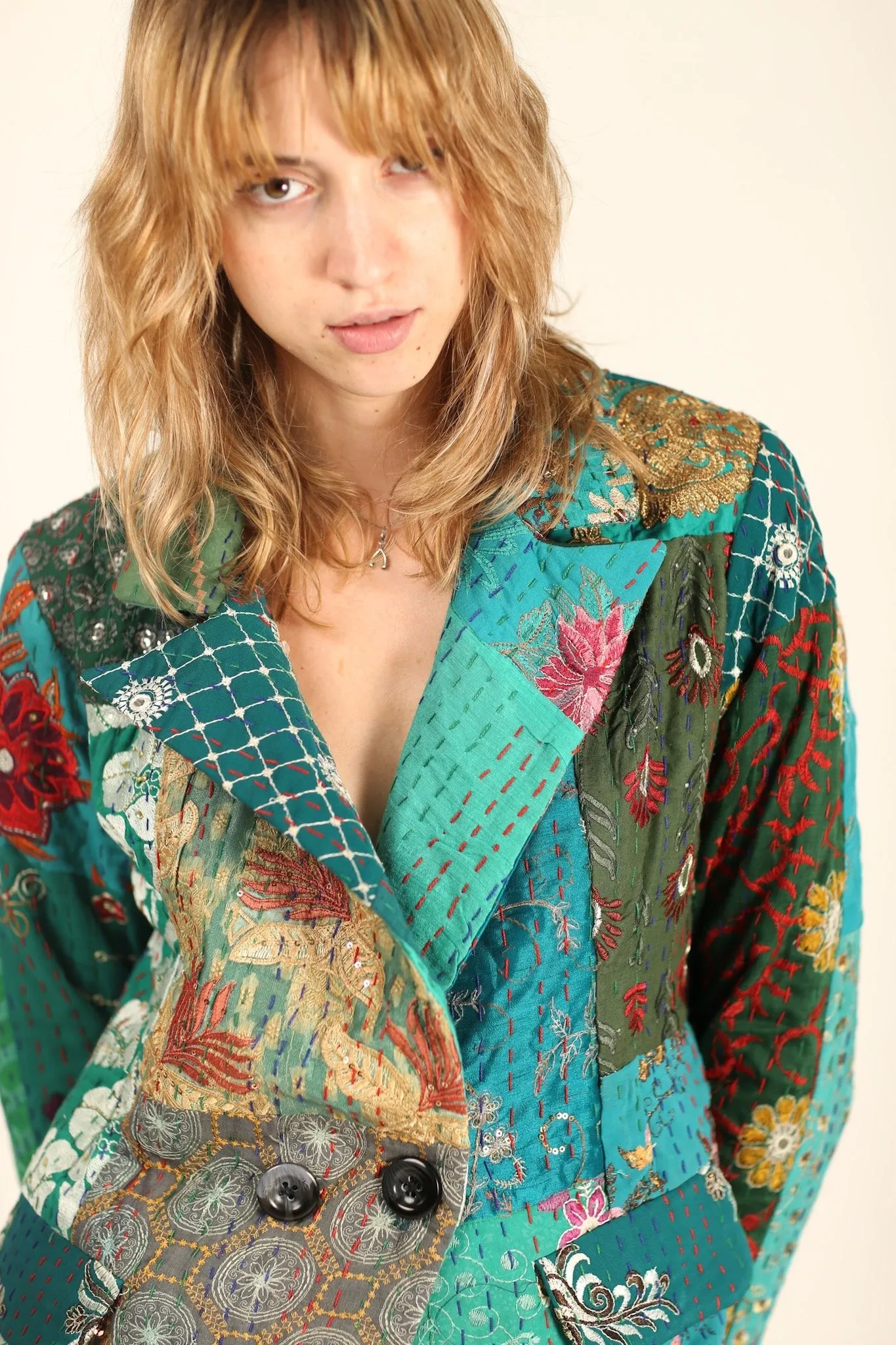 EMBROIDERED PATCHWORK JACKET PENNY