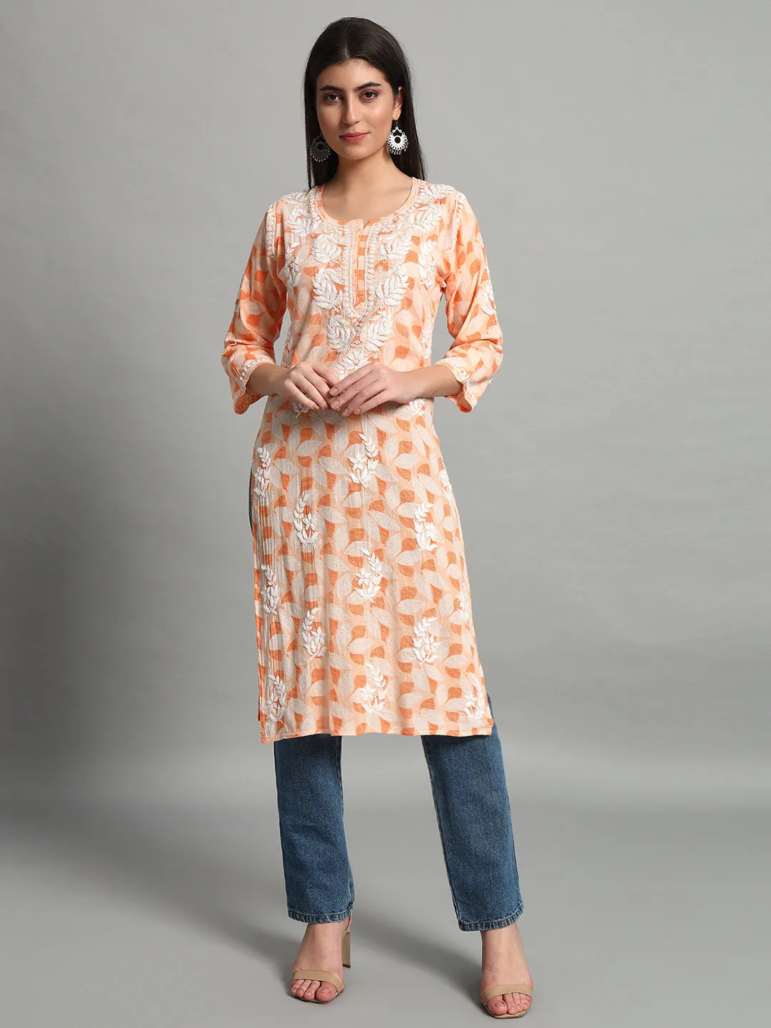 Fashionable Chikan Handikraft Chikankari Kurta for Women Cotton Printed & Embroidered Straight Kurti