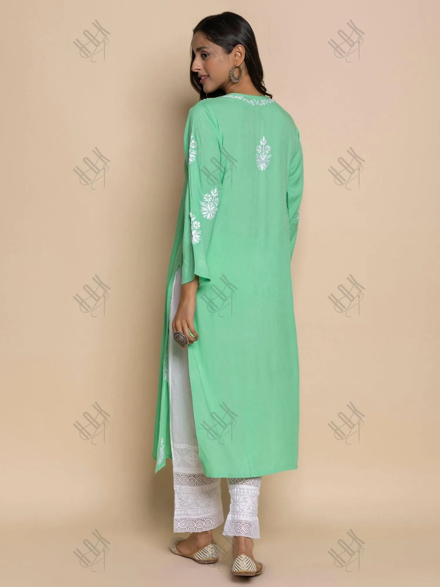 Fizaa chikankari Kurta in Sea Green