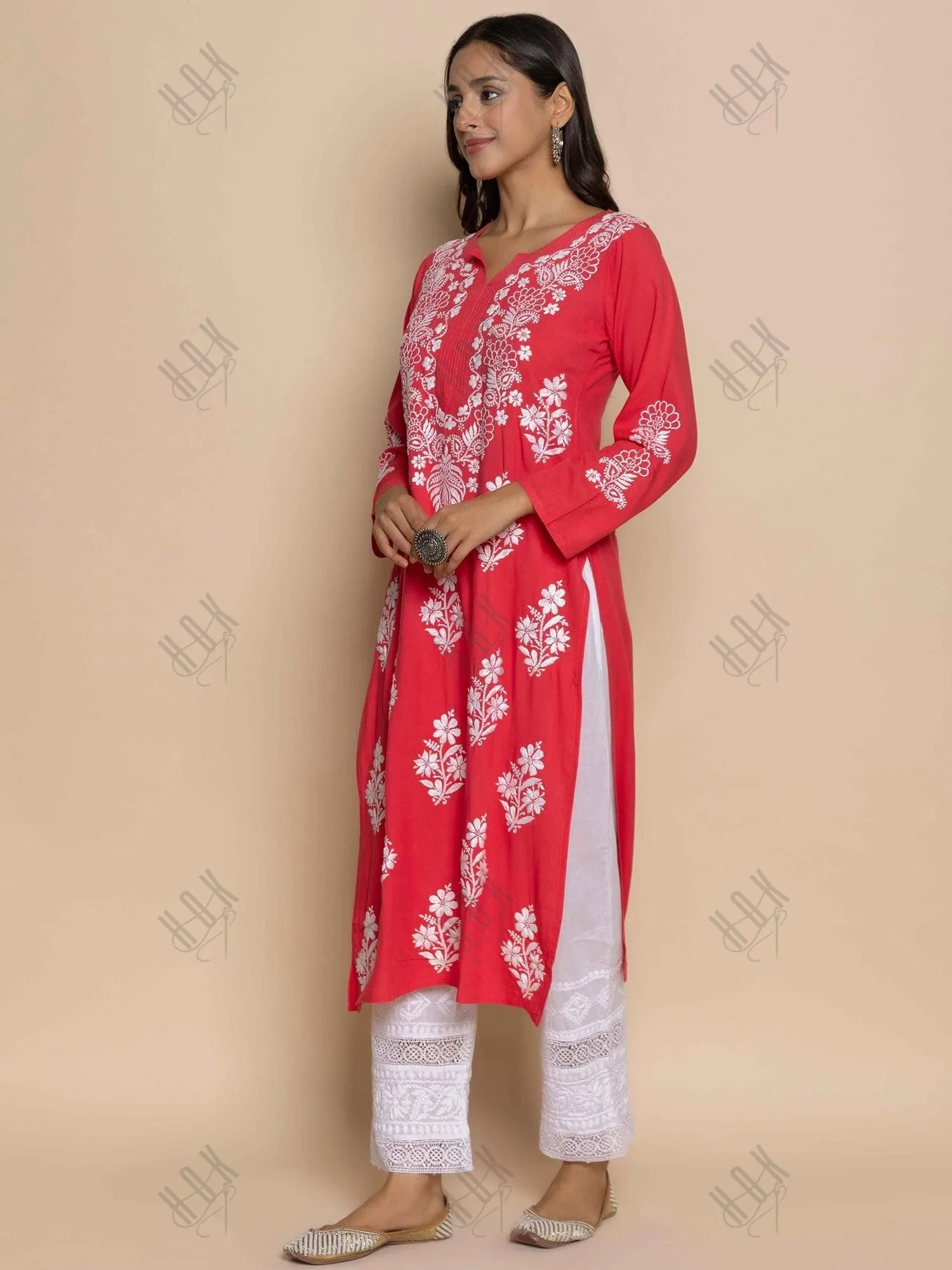 Fizaa Hand Embroidered Chikankari Kurta in Red