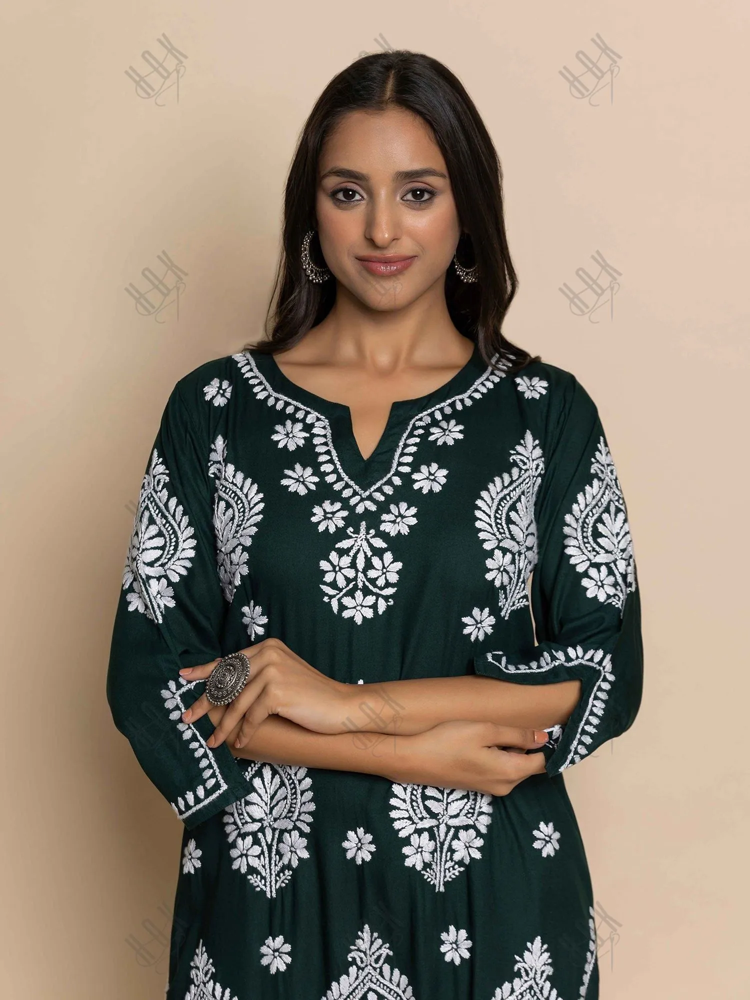 Jhanvi in Fizaa Chikankari Kurta in Rayon Cotton Notch Neck Sea Green