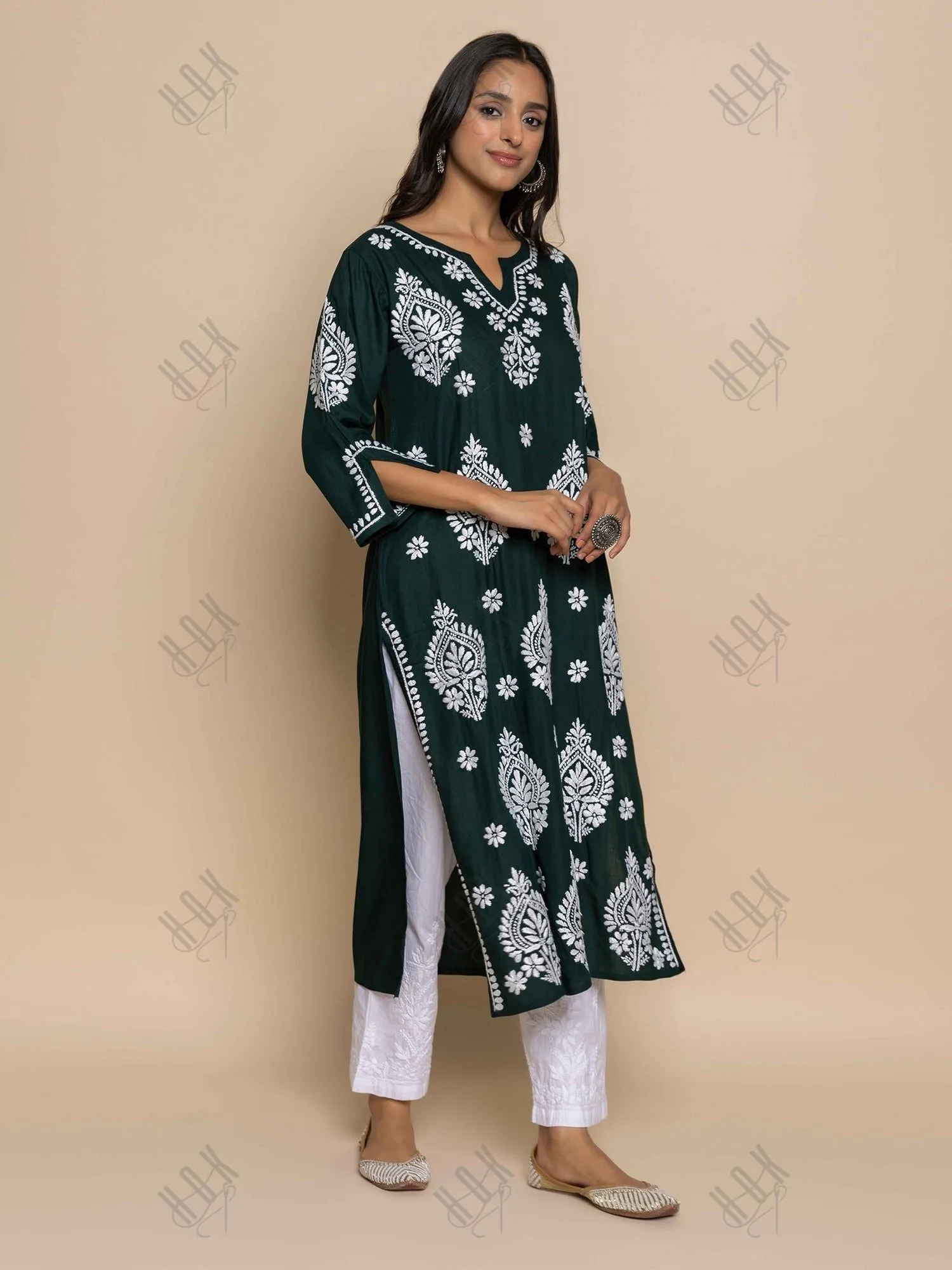 Jhanvi in Fizaa Chikankari Kurta in Rayon Cotton Notch Neck Sea Green