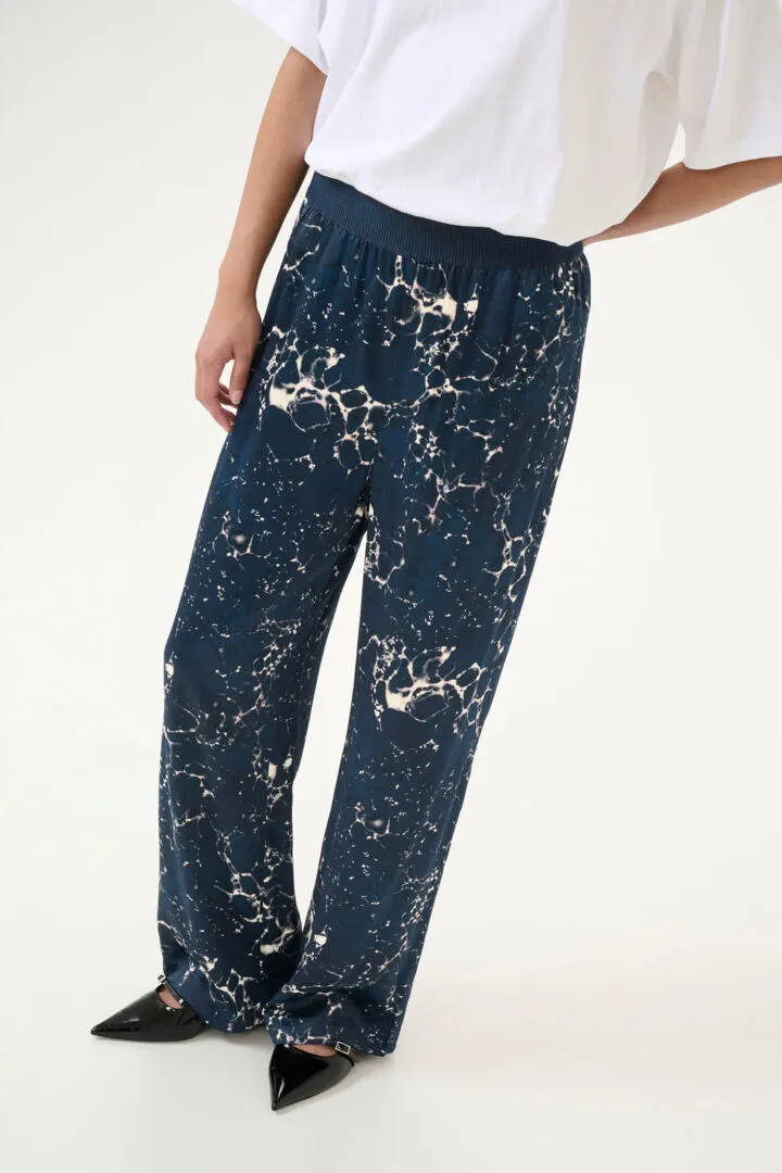 Karen By Simonsen Ronja Pant in Ronja Total Eclipse