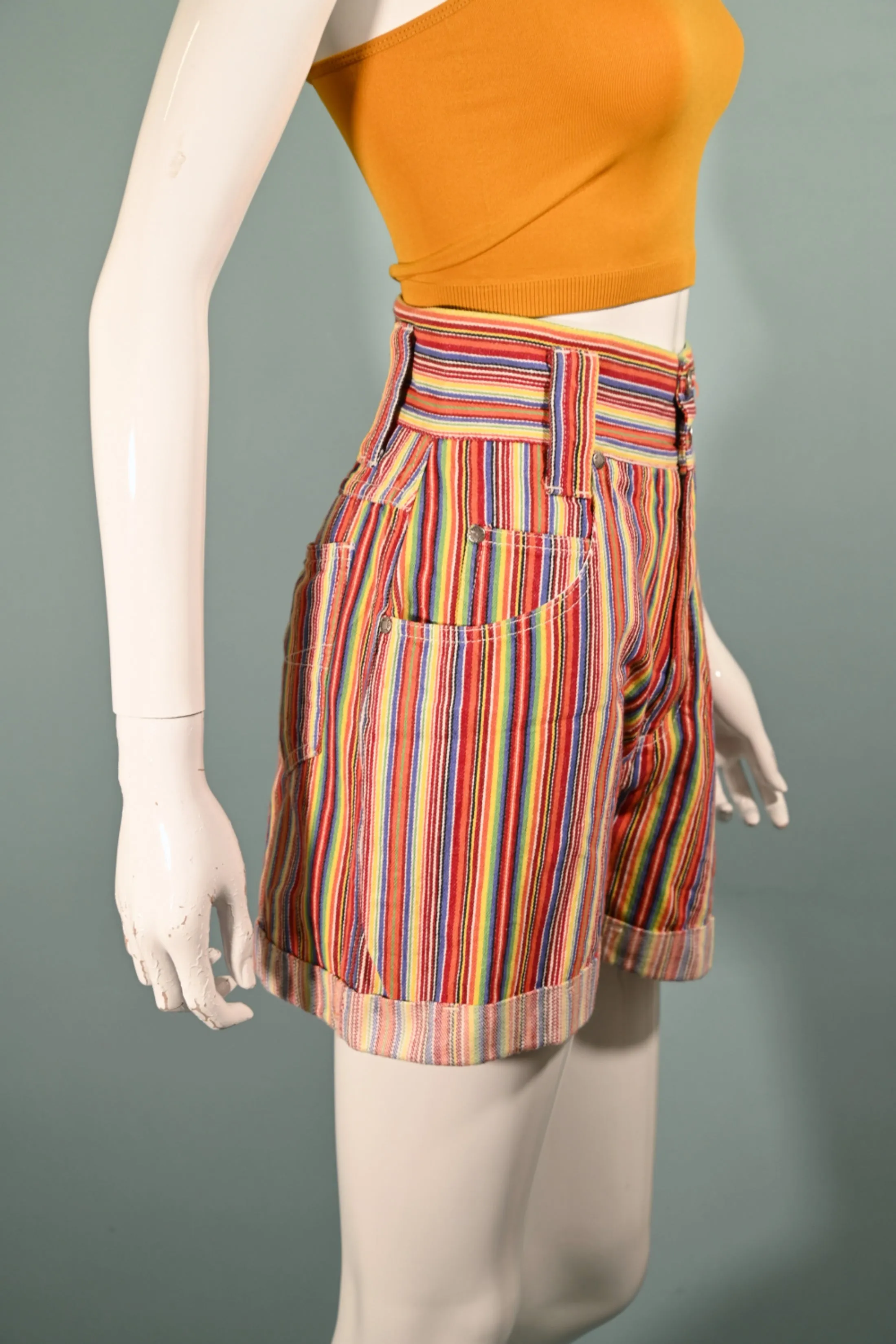 Nada Nuff 80s High Waist Striped Shorts SZ 9