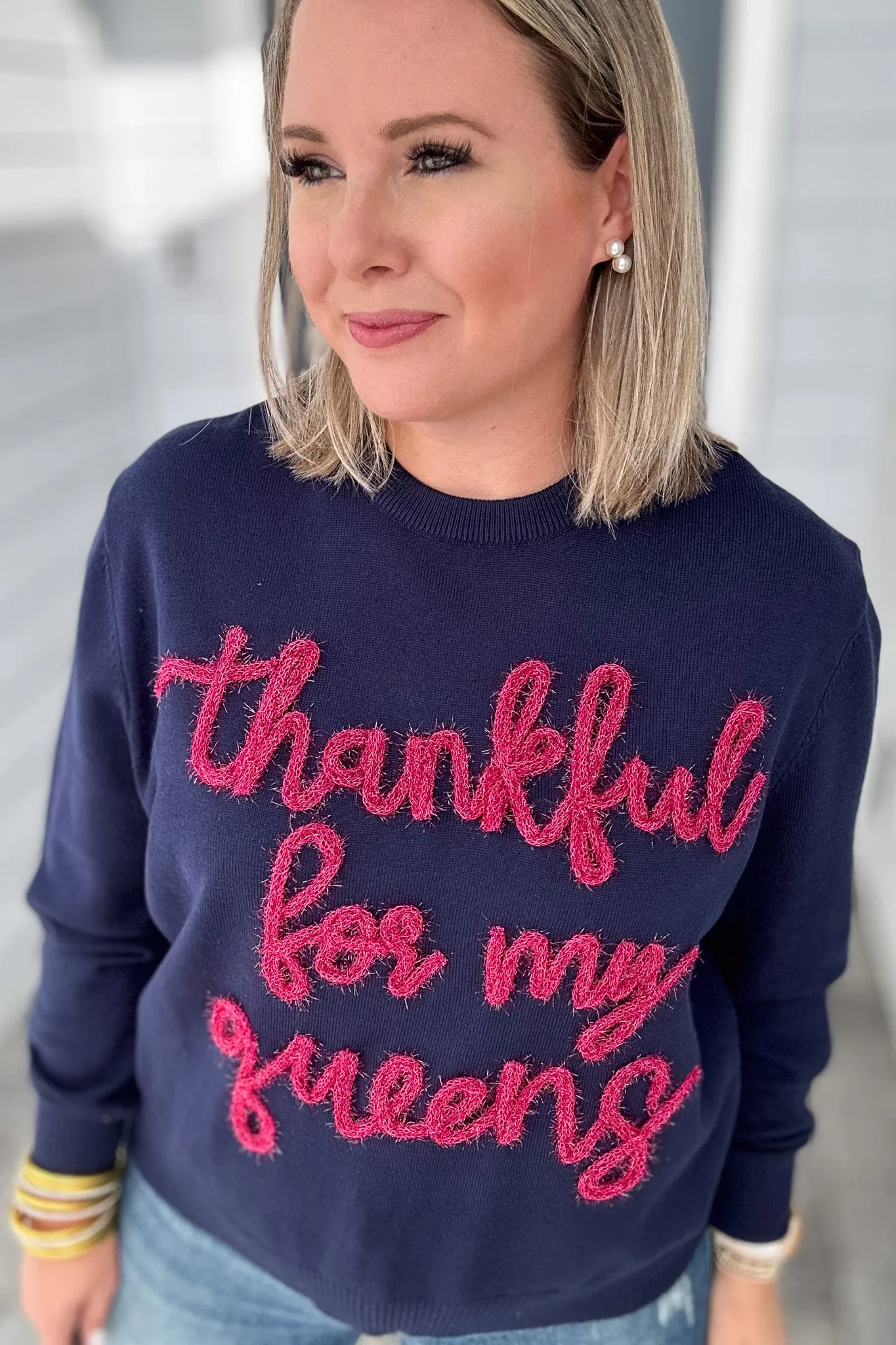 Queen Of Sparkles - Thankful For My Queens Glitter Script Sweater