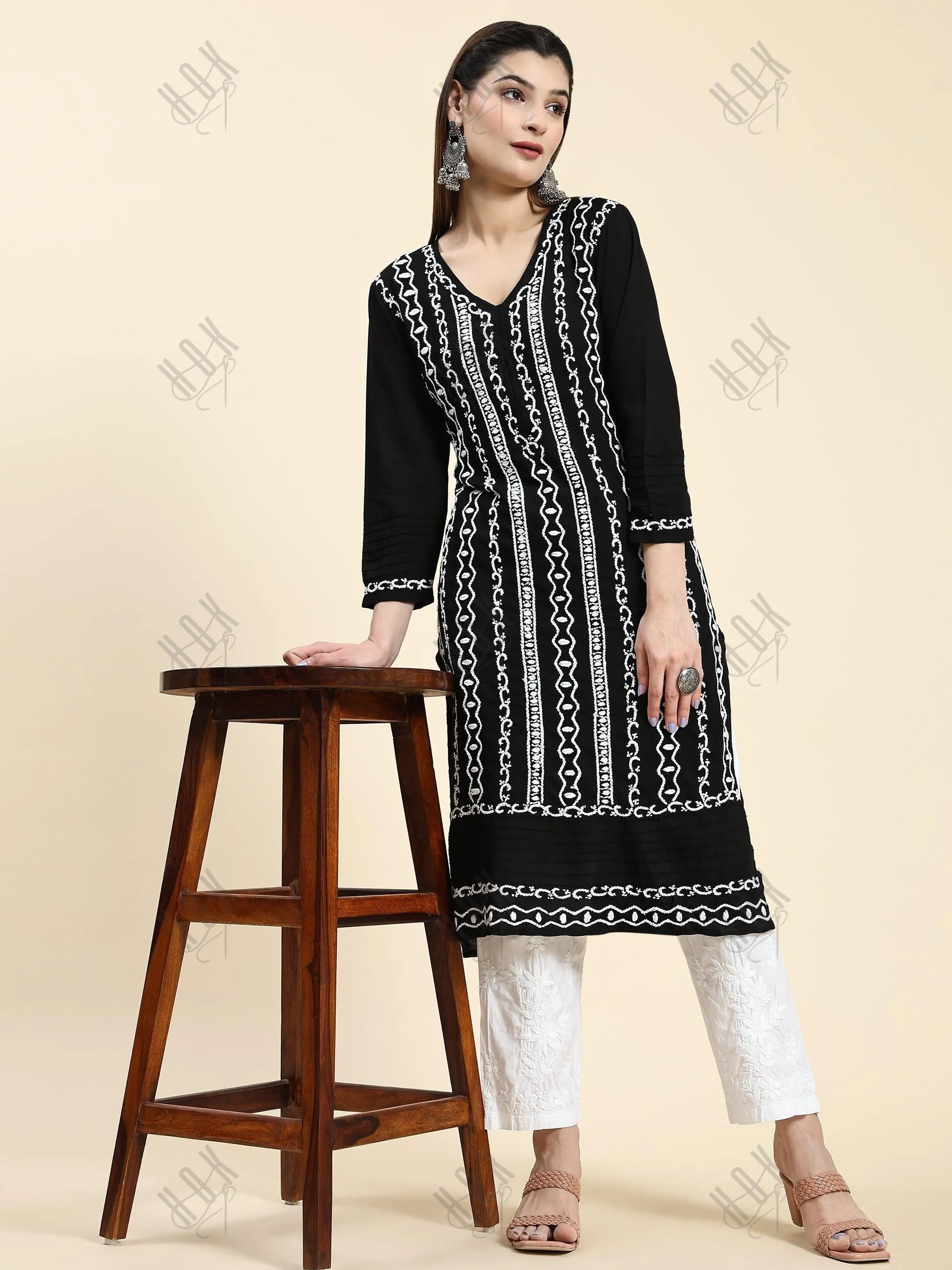 Samma Chikankari Long Kurta in Rayon Cotton for Women- Black With White