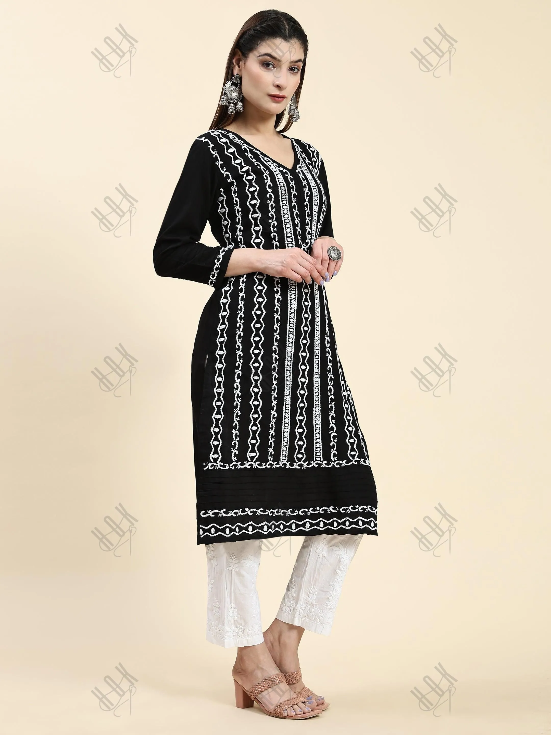 Samma Chikankari Long Kurta in Rayon Cotton for Women- Black With White