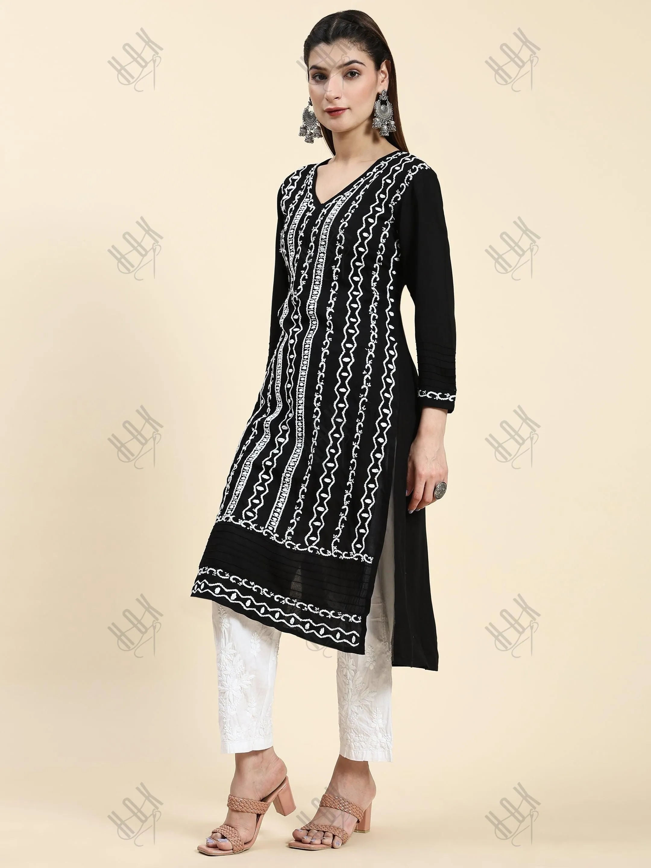 Samma Chikankari Long Kurta in Rayon Cotton for Women- Black With White