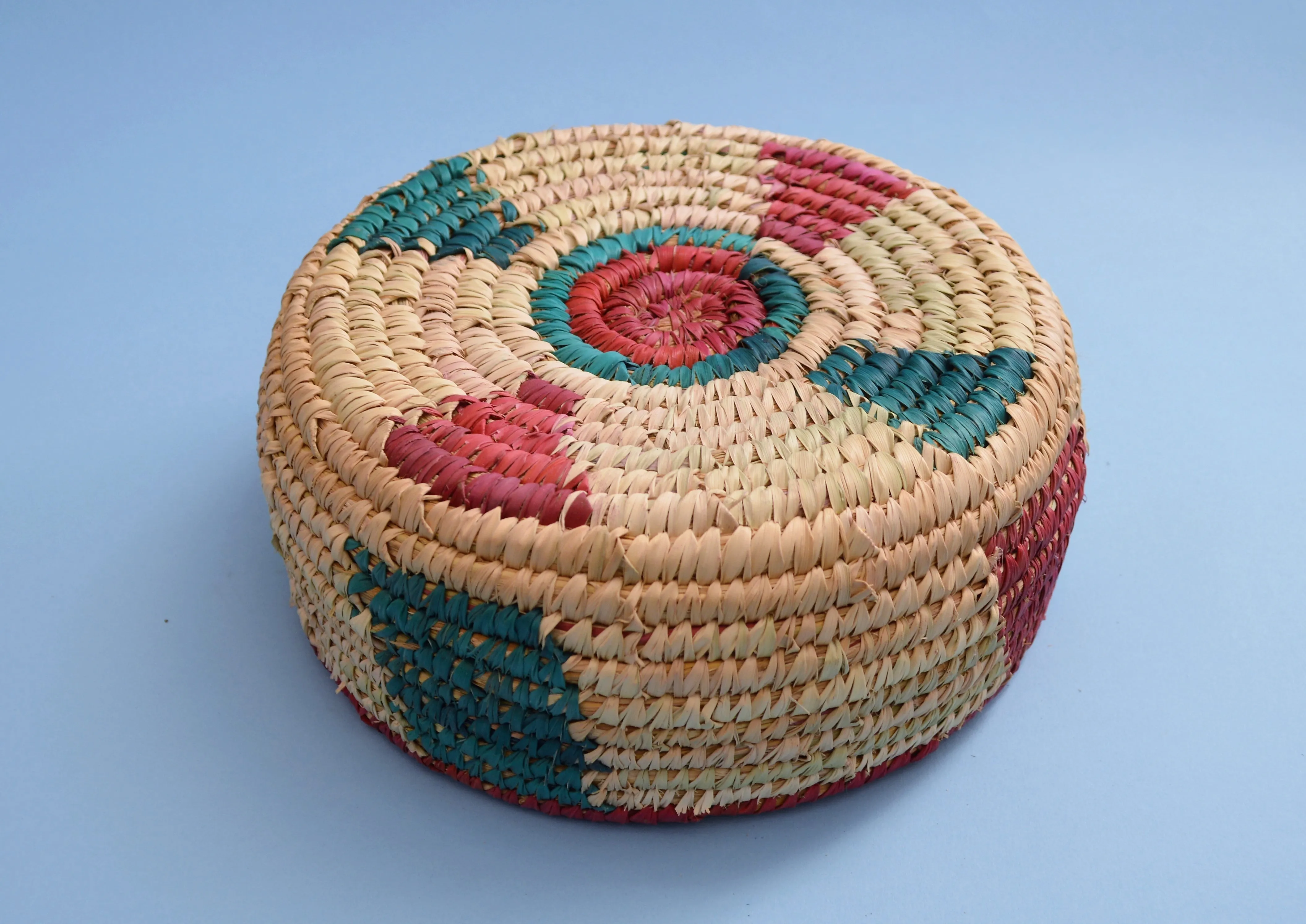 Woven fruit basket (green and red)